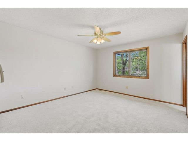 454 Oday Street, Maplewood, MN 55119