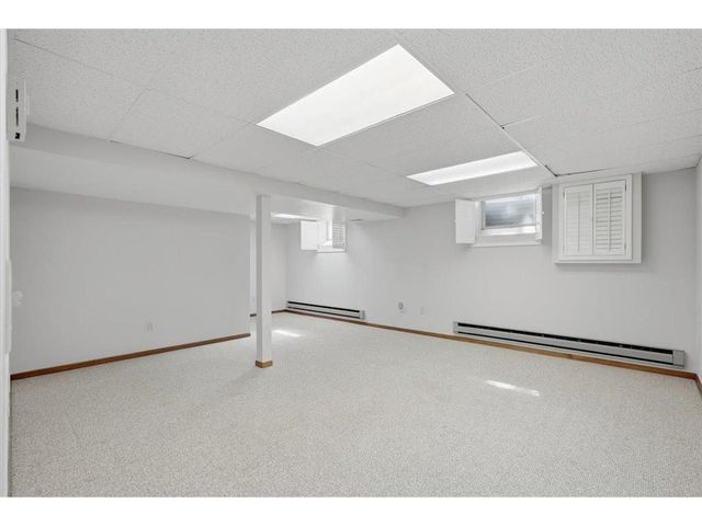 454 Oday Street, Maplewood, MN 55119