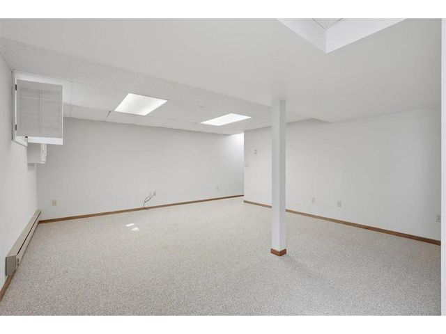 454 Oday Street, Maplewood, MN 55119