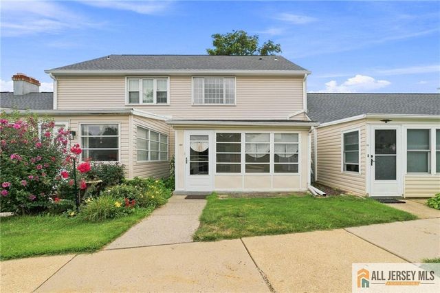 13 Sussex Way C, Monroe, NJ 08831