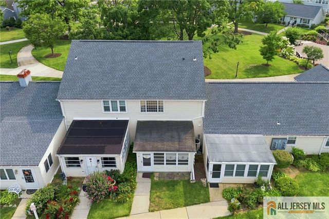 13 Sussex Way C, Monroe, NJ 08831