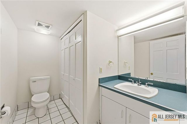 13 Sussex Way C, Monroe, NJ 08831