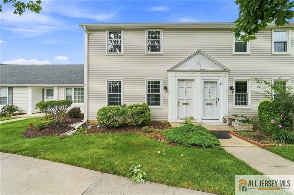 13 Sussex Way C, Monroe, NJ 08831