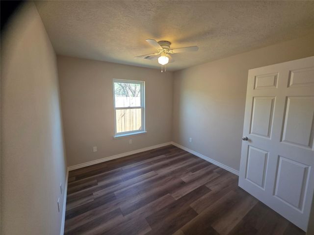 9831 Pelsey Street, Houston, TX 77029