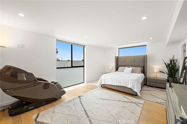 3859 S. Centinela Avenue, Los Angeles, CA 90066