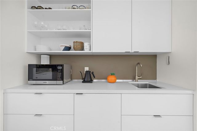3859 S. Centinela Avenue, Los Angeles, CA 90066