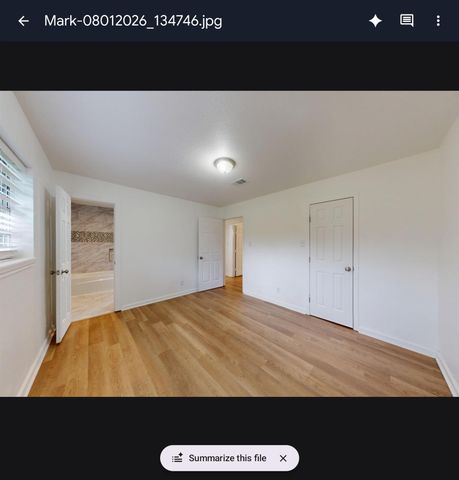 610 Avenue C, Alvin, TX 77511