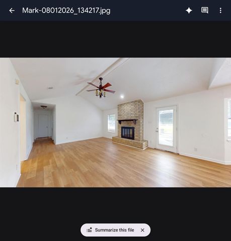 610 Avenue C, Alvin, TX 77511