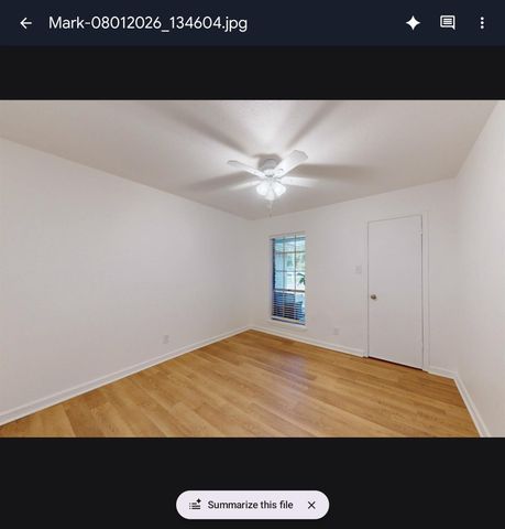 610 Avenue C, Alvin, TX 77511