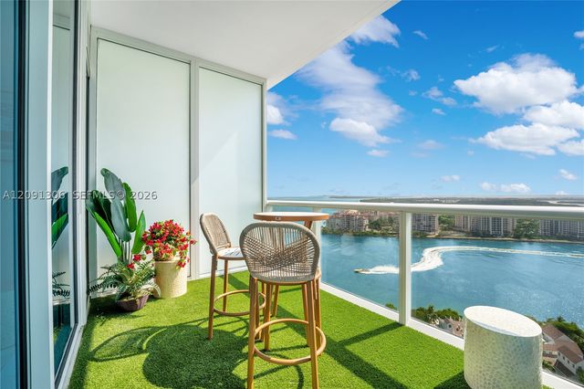 100 S Pointe Dr 2403, Miami Beach, FL 33139