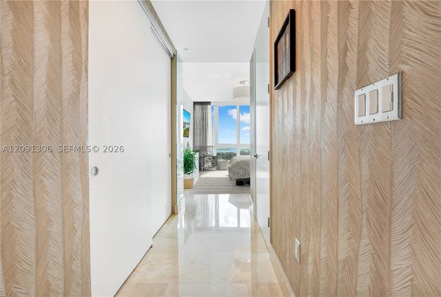 100 S Pointe Dr 2403, Miami Beach, FL 33139