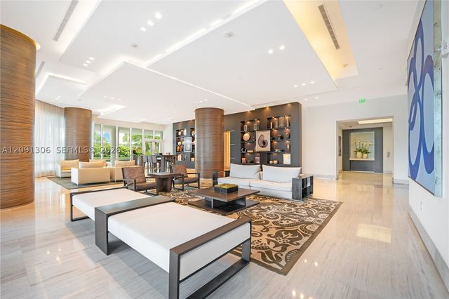 100 S Pointe Dr 2403, Miami Beach, FL 33139