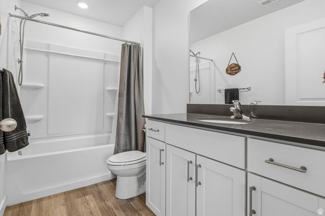3897 S SILVER BANK DR, Magna, UT 84044