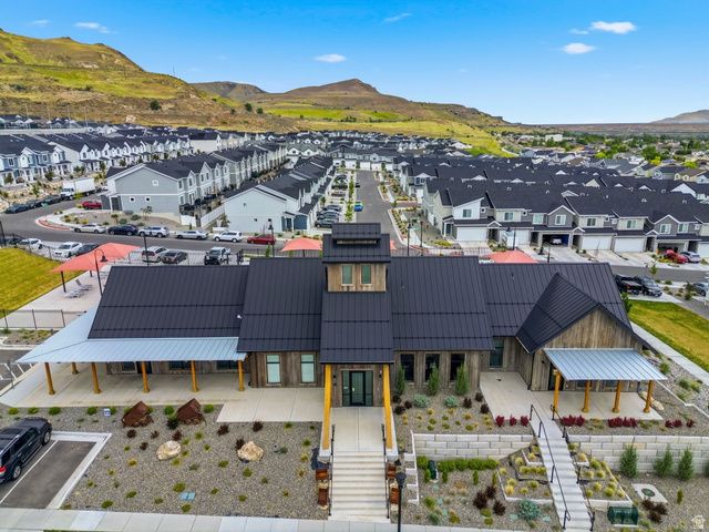 3897 S SILVER BANK DR, Magna, UT 84044
