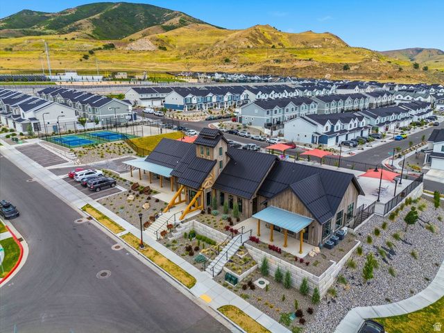 3897 S SILVER BANK DR, Magna, UT 84044