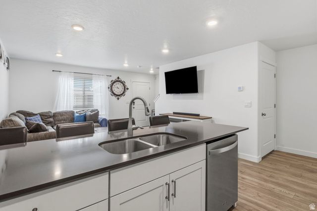 3897 S SILVER BANK DR, Magna, UT 84044