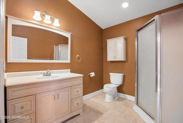 83 Wilson Circle W, Red Bank, NJ 07701