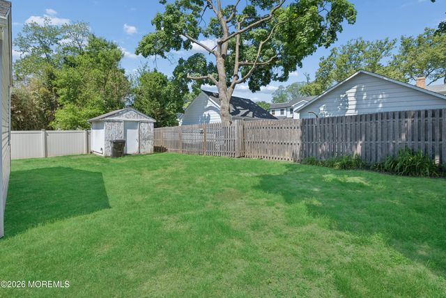 83 Wilson Circle W, Red Bank, NJ 07701