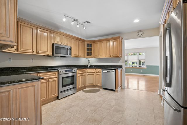 83 Wilson Circle W, Red Bank, NJ 07701