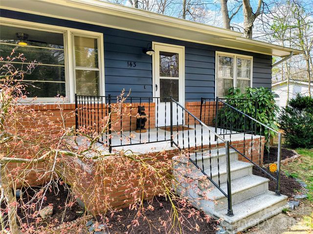 143 Tabernacle Road, Black Mountain, NC 28711