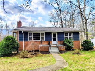 143 Tabernacle Road, Black Mountain, NC 28711