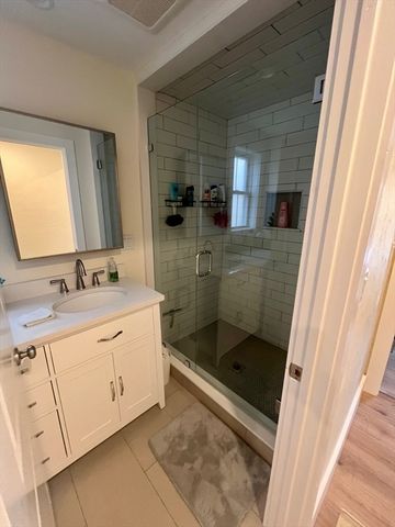 129 Court St, Plymouth, MA 02360