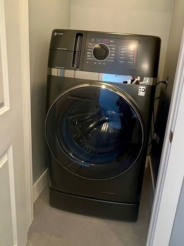 129 Court St, Plymouth, MA 02360