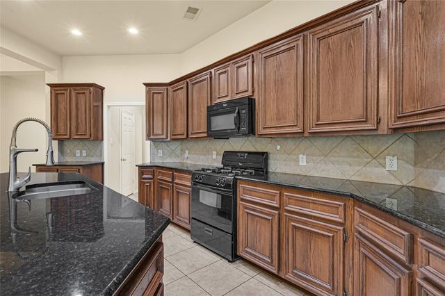 13018 Sweetgum Shores Drive, Houston, TX 77044