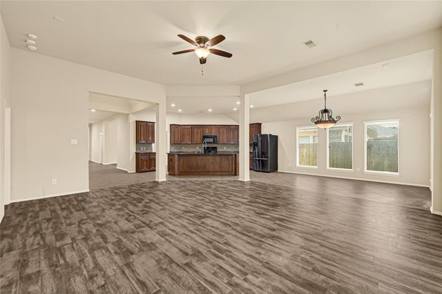 13018 Sweetgum Shores Drive, Houston, TX 77044