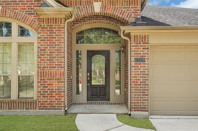 13018 Sweetgum Shores Drive, Houston, TX 77044