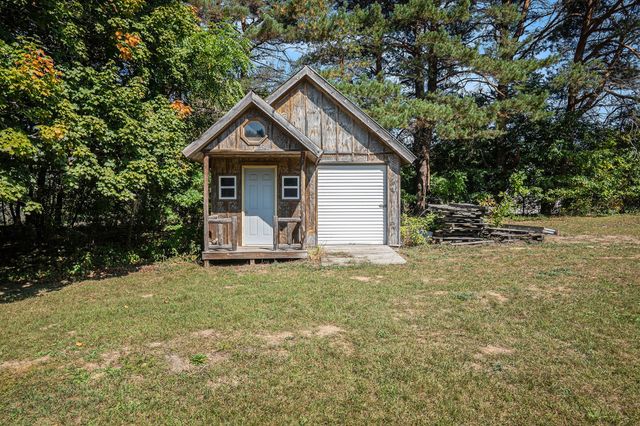 451 Cumings Court Nw, Sparta Twp, MI 49345