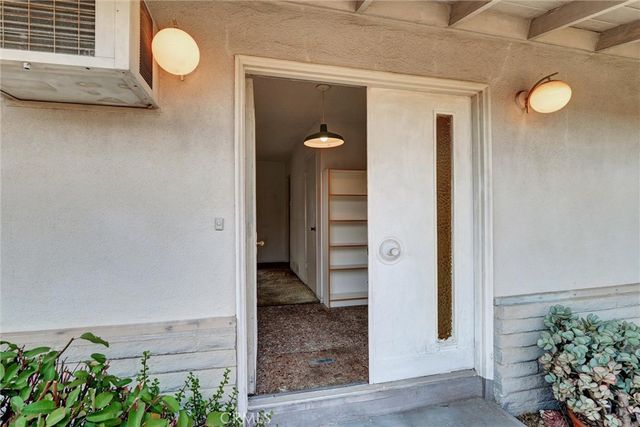 8720 Mulberry Drive, Sunland, CA 91040