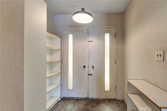 8720 Mulberry Drive, Sunland, CA 91040