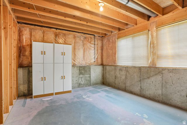 5429 S 4125 W, Roy, UT 84067