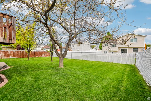 5429 S 4125 W, Roy, UT 84067