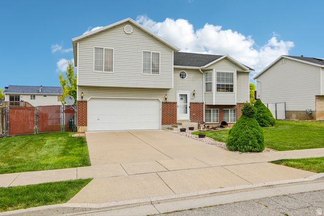 5429 S 4125 W, Roy, UT 84067