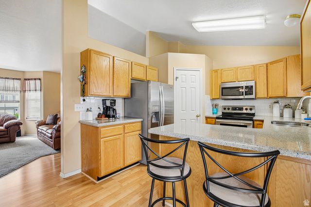 5429 S 4125 W, Roy, UT 84067