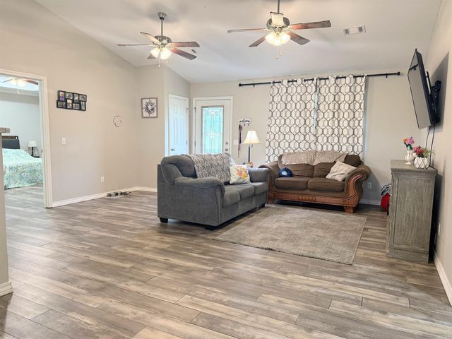 140 Private Road 3533, Clarksville, AR 72830