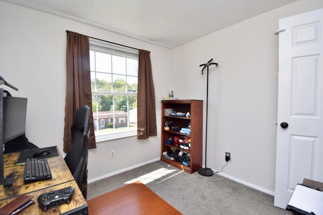 26 Valeside Drive, Covington, KY 41017