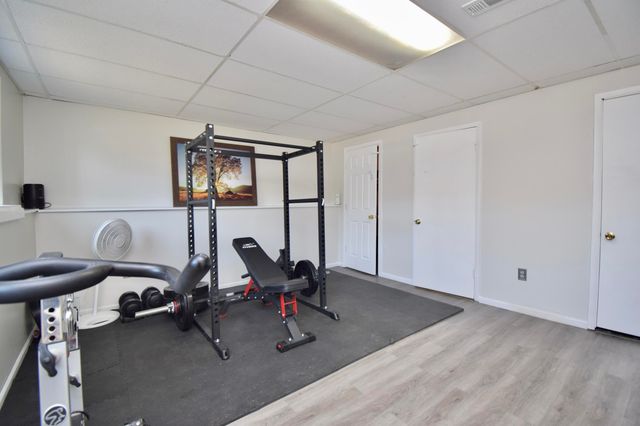 26 Valeside Drive, Covington, KY 41017