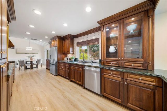 698 S Gentry, Anaheim Hills, CA 92807