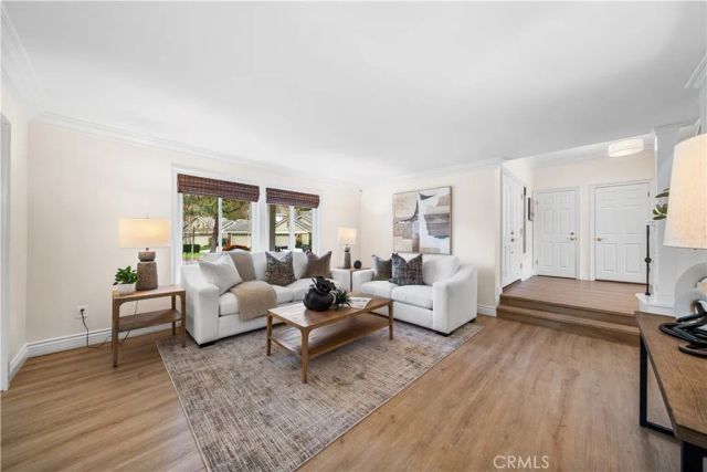 698 S Gentry, Anaheim Hills, CA 92807