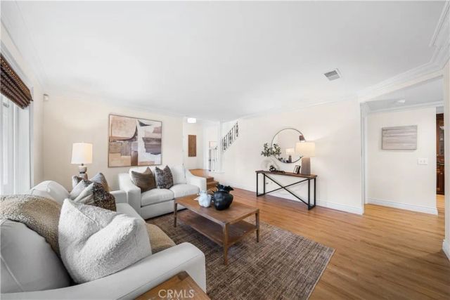 698 S Gentry, Anaheim Hills, CA 92807