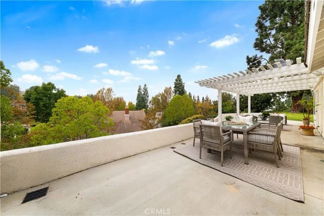 698 S Gentry, Anaheim Hills, CA 92807