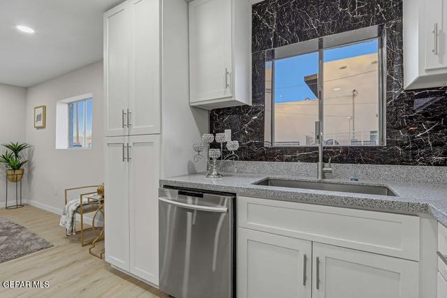 106 La Cienega Drive, Socorro, TX 79927