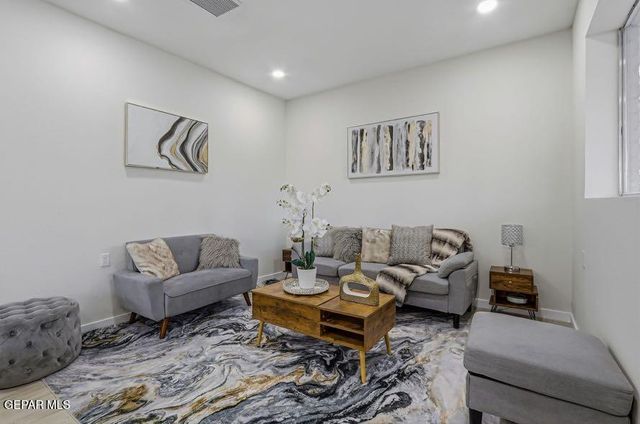 106 La Cienega Drive, Socorro, TX 79927