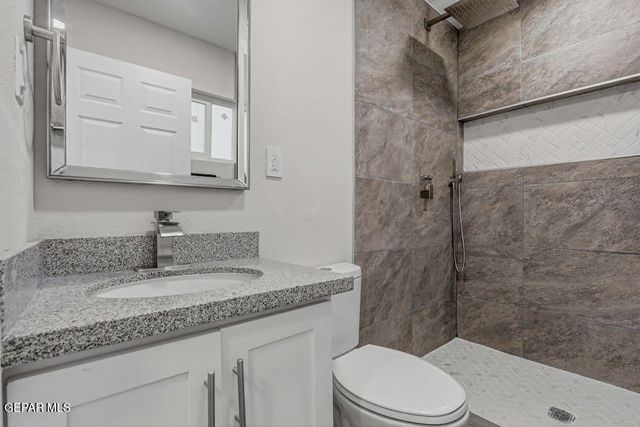 106 La Cienega Drive, Socorro, TX 79927