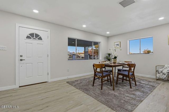 106 La Cienega Drive, Socorro, TX 79927