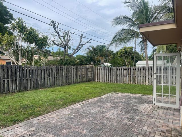 341 NW 52nd, Oakland Park, FL 33309