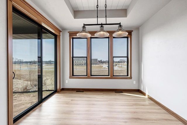 675 SUNSET, Green Bay, WI 54313